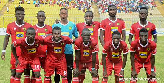Asante Kotoko, lining in the all red home outfit before a game (Pic Cou: asantekotokosc.com)