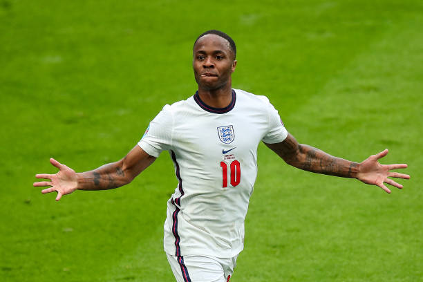 Euro 2020: Sterling and Kane lift England over Germany