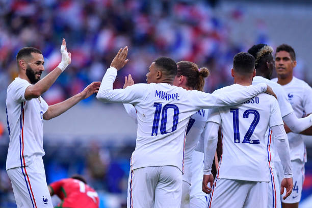 Griezmann scores stunner as France beat Bulgaria