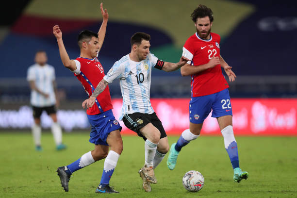 Copa America 2021: Argentina held by Chile